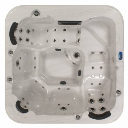 Гидромассажный спа бассейн BestSpas Dream